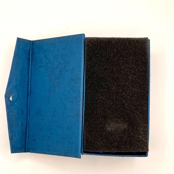 BNIB CRYSTAL GLASS WINE BOTTLE STOPPER - Picture 6 of 6